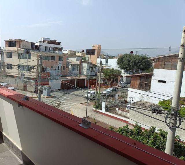 Parapeto de vidrio templado en terraza