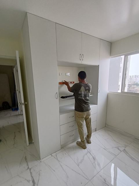 Instalación de closet en melamina